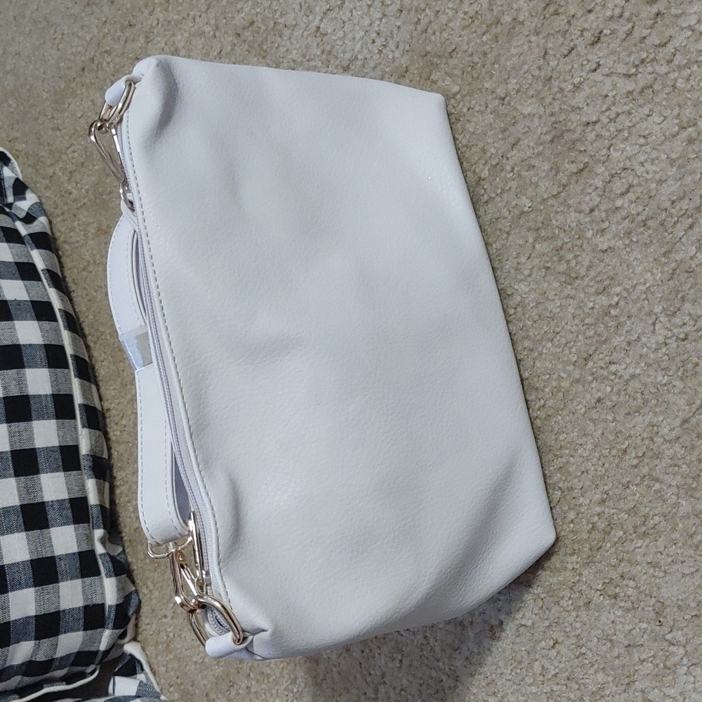 Winter White Pouch